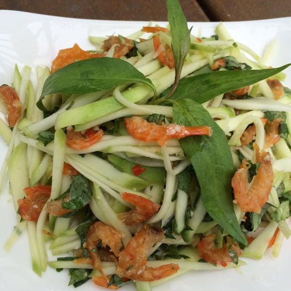 Mango Salad With Dry Shrimp